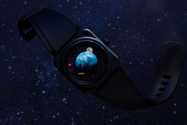 Bell  Ross BR-03 Astro: Часы с космическим циферблатом