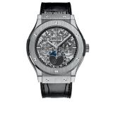 Часы Classic Fusion 45 mm Aerofusion Moonphase Titanium small