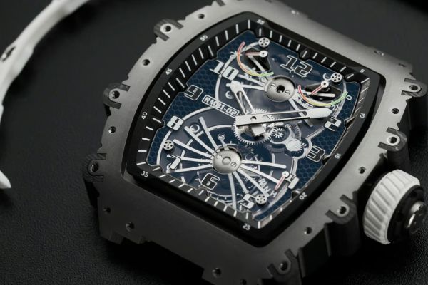 Почему турбийон в модели Richard Mille RM 21-02 не самое удивительное