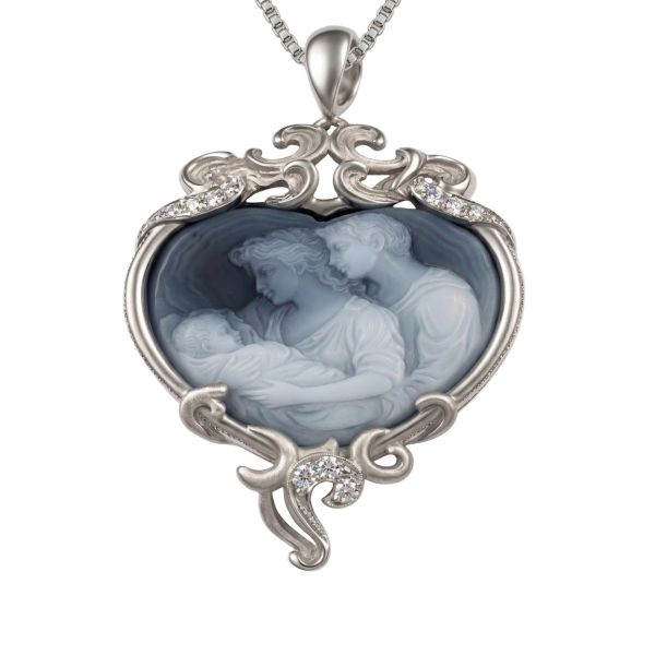 Колье Cameo Heart Family