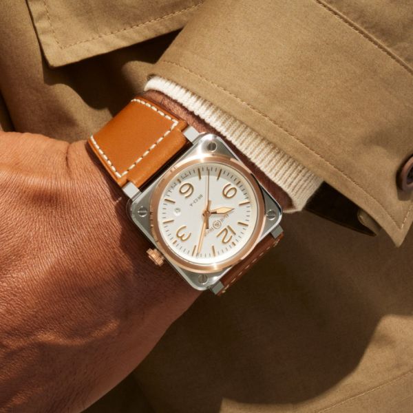 Новая модель: часы Bell &amp; Ross BR 03 из белой стали и золота
