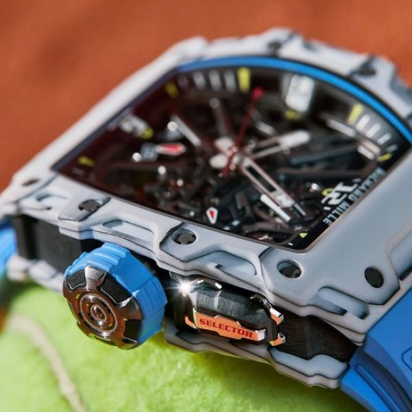 Richard Mille представляет часы RM 35-03 Rafael Nadal
