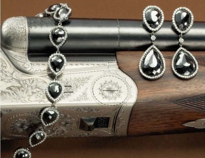 Украшения Clan de Vega в стиле классической роскоши выполнены с применением самых актуальных ювелирных технологий