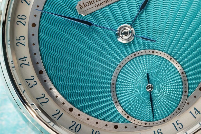 Moritz Grossmann Date Turquoise – это замечательное сочетание традиций и современности.